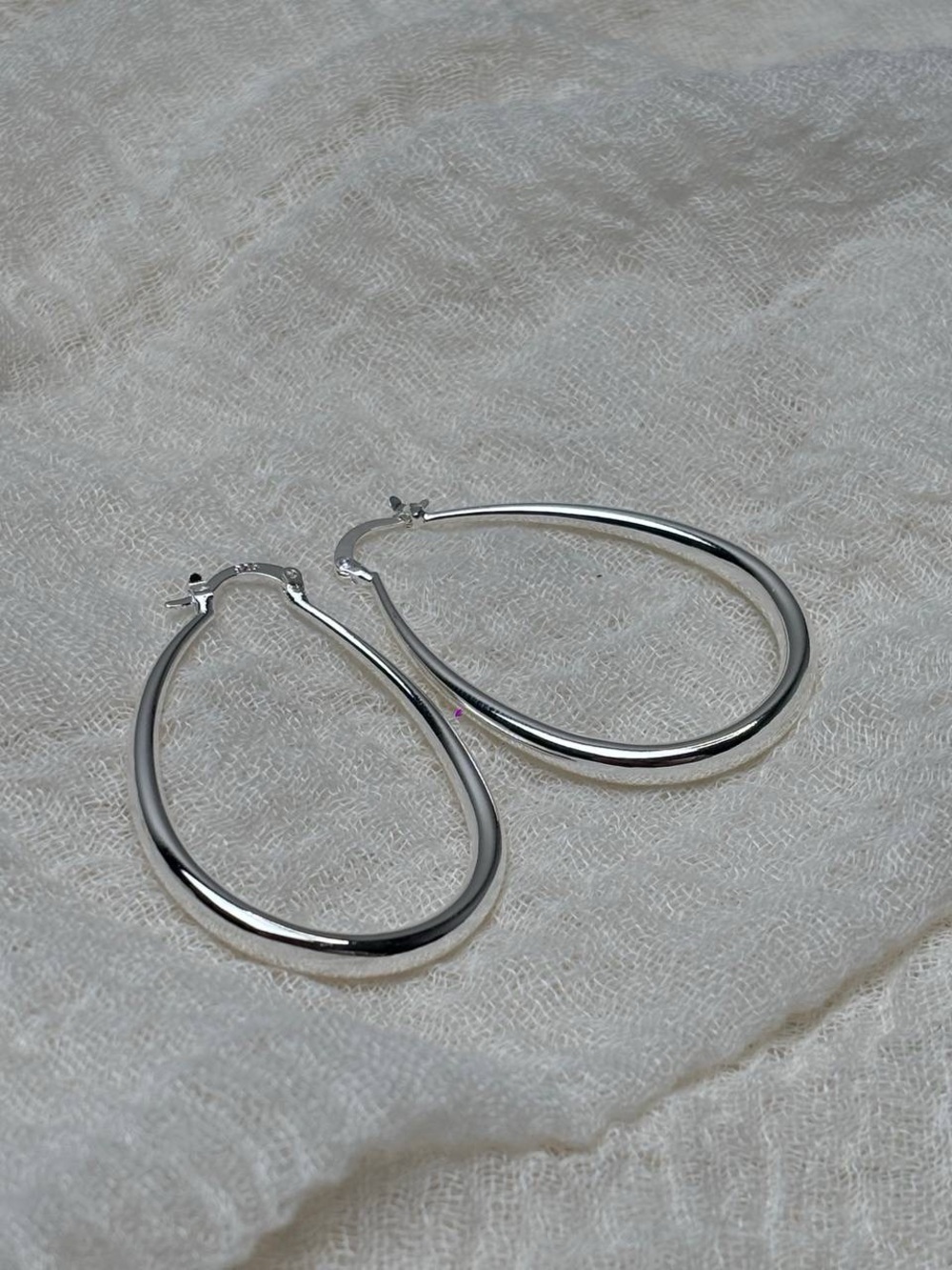 925 Sterling Silver Teardrop Hoop Earrings - Silver OUT OF STOCK - Picture 1 of 6